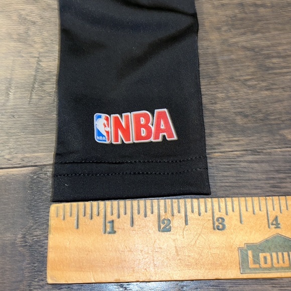 YOUTH NBA Basketball Shooting Sleeve Arm Band warmer compression Spading new - Picture 12 of 13